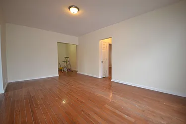 Rented by Silverstein Collection LLC 