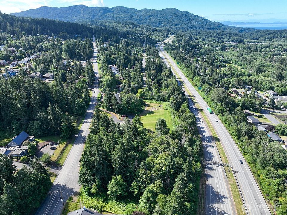 1st image of 800 Samish Way