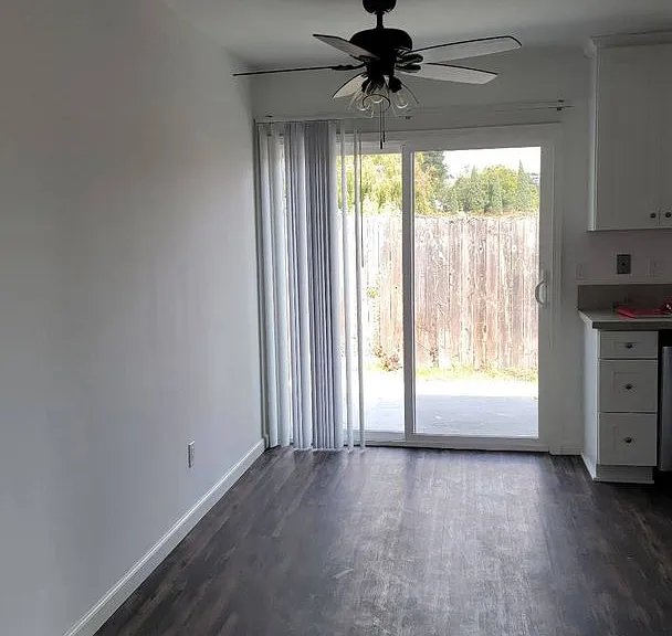 Greentree Fountain Apartments — Photo 140