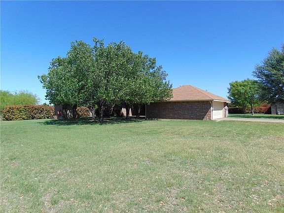 2nd image of 2760 W Highway 67
