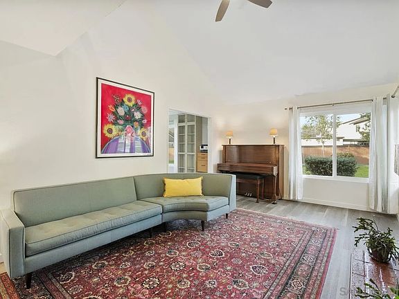 3rd image of 5053 Abuela Dr