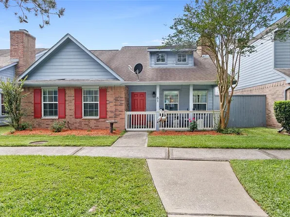 2601 S Broadway Street #61, La Porte, TX 77571