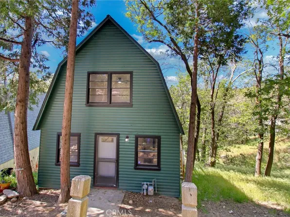 29219 Lyon Dr, Cedar Glen, CA 92321