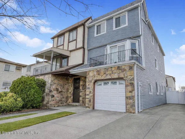 52 Gadsen Pl, Staten Island, NY 10314