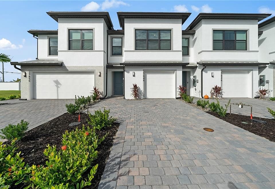 1st image of 27848 Solis Grande DR