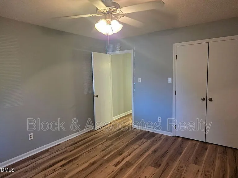 902 W Chatham St — Photo 8