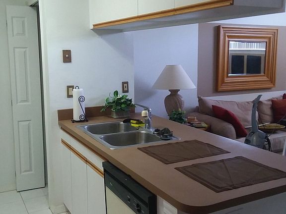5th image of 2753 N Poinciana Blvd APT 38