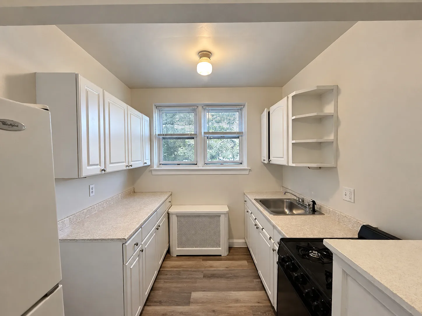 Fresh 1-Bedroom Rental at The Darrah in Philadelphia — Photo 4