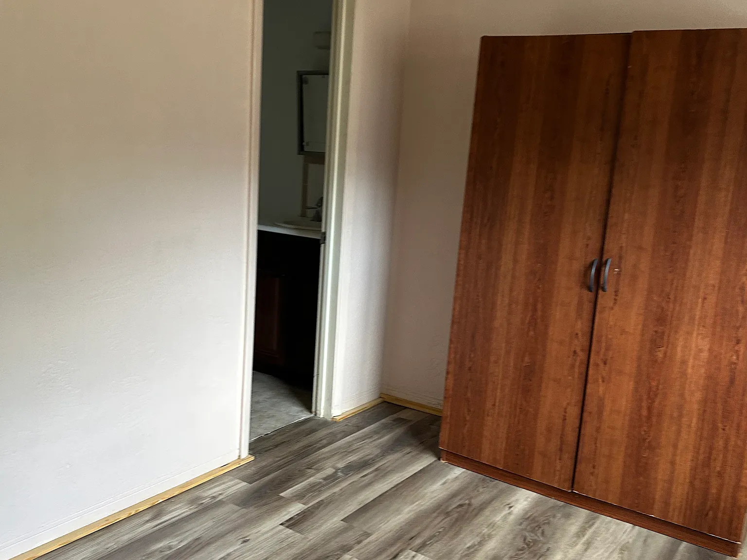 1 bed, 500 sqft, $825 — Photo 1