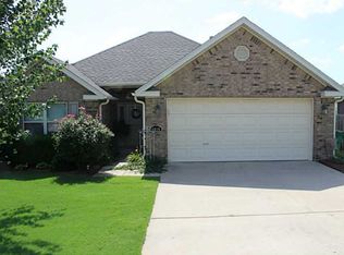 5660 Ronnie Pl, Springdale, AR 72762