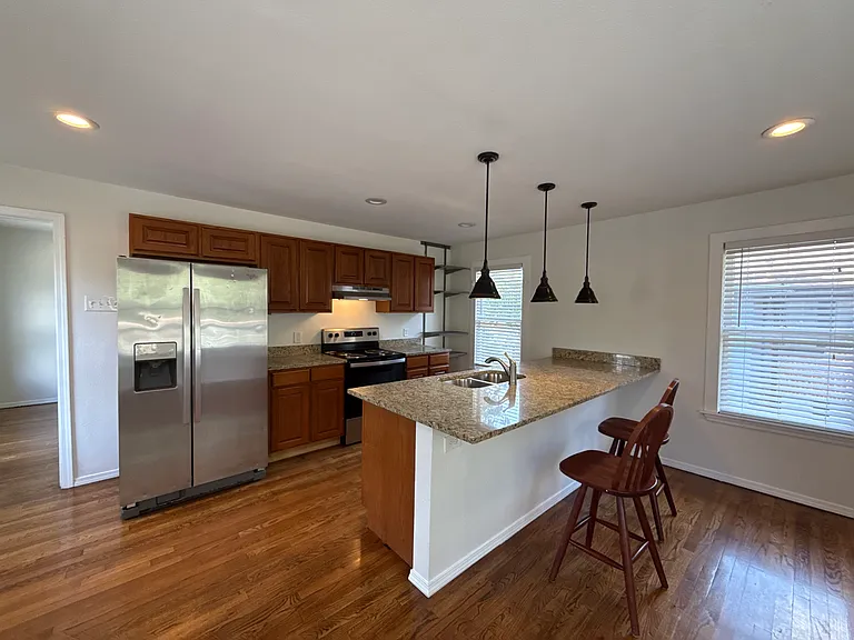 271 E Hollywood Ave #271 — Photo 7