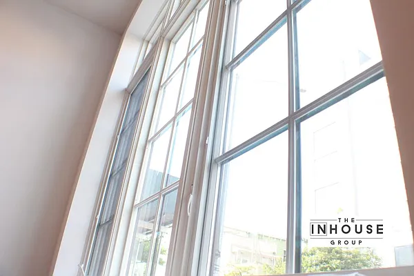 Sold by The In House Group | media 5