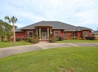 3681 Laverne Dr, Pace, FL 32571