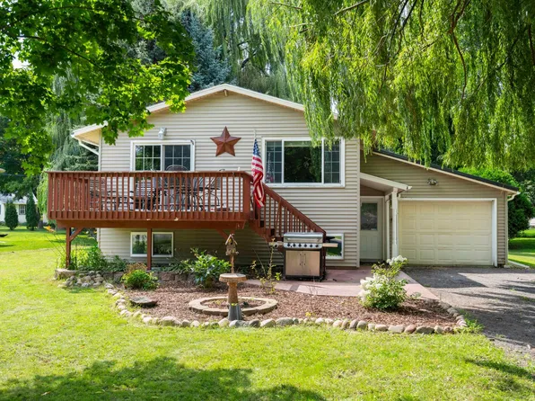 140 Kendale Ave S, Annandale, MN 55302