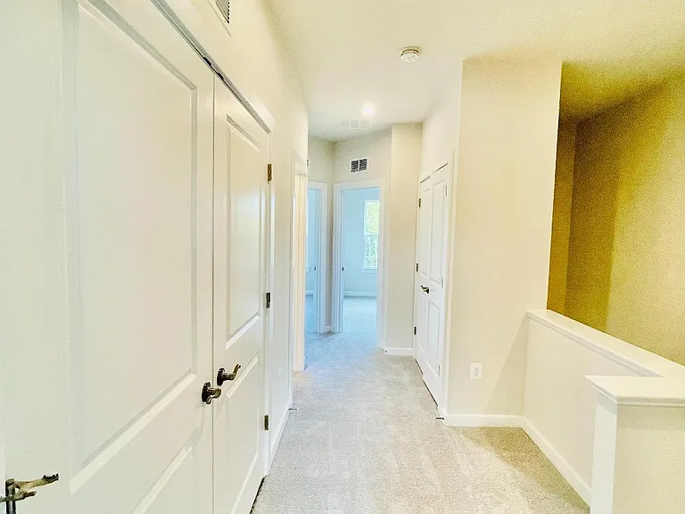 17912 Woods Overlook Dr — Photo 17