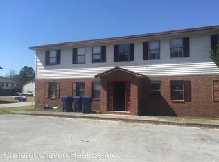 210 Shipman Rd APT L4, Havelock, NC 28532