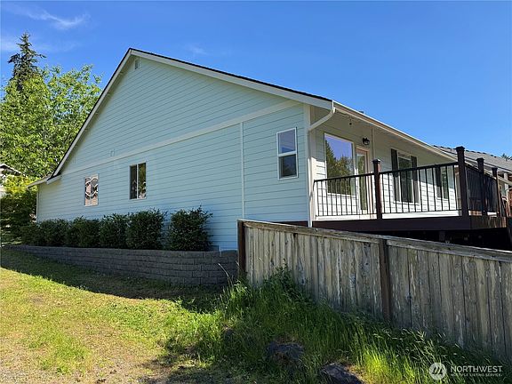 4th image of 1711 Cyrene Drive NW