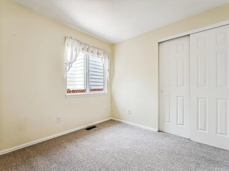 11228 W Progress Ave — Photo 17