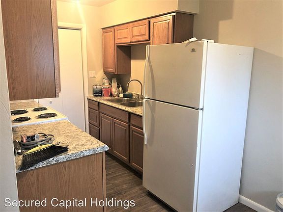 3rd image of 1066 Pritz Ave APT C