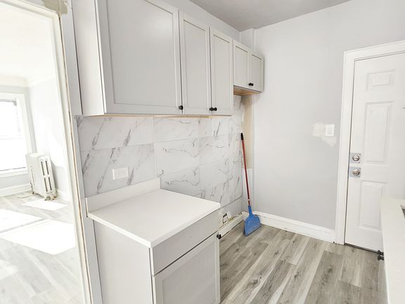 5th image of 6900 N Ashland Ave #56-5-3