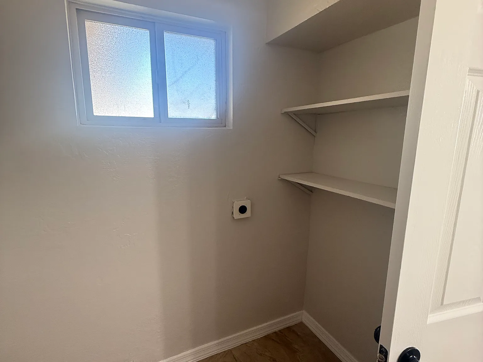 5 bed, 1548 sqft, $2,800 — Photo 3