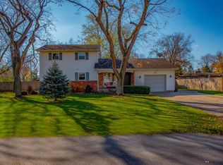 533 Magnolia Dr, Crown Point, IN 46307