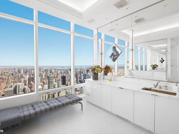 151 East 58th Street image 17 of 26