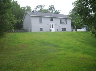 18 Mountain View Dr, Livermore, ME 04253