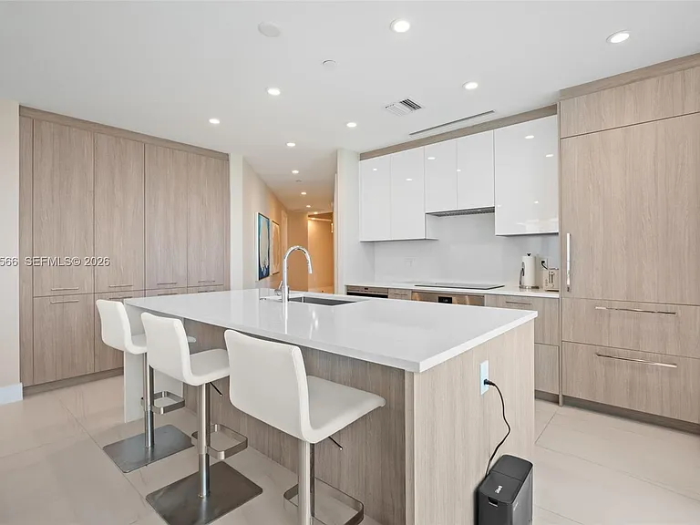 153 N Seabreeze Blvd #1205 — Photo 13