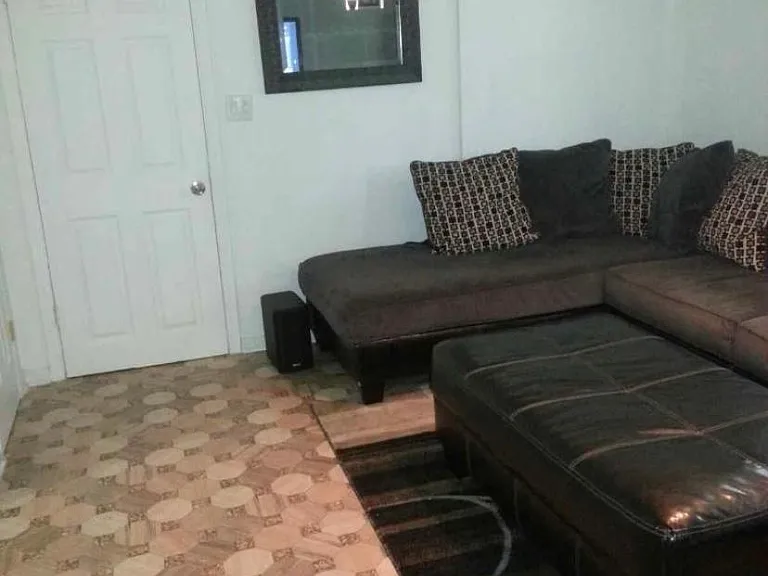 2544 N Laramie Ave #1 — Photo 4