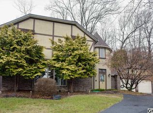 5902 Eshenaur Dr, Harrisburg, PA 17112