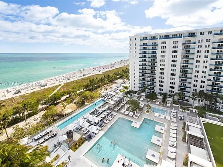 2301 Collins Ave #1011-1012 — Photo 12