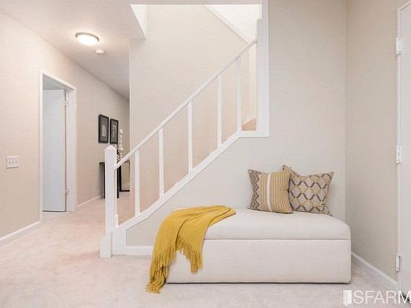 5th image of 1310 Scott St #40