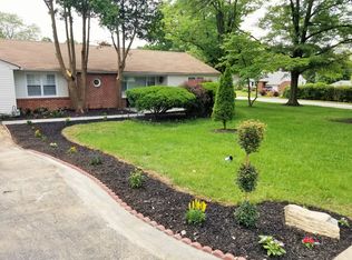 000 E Heather Rd, Oreland, PA 19075