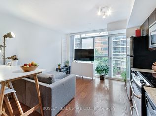 96 Saint Patrick St #1114, Toronto, ON M5T 1V2