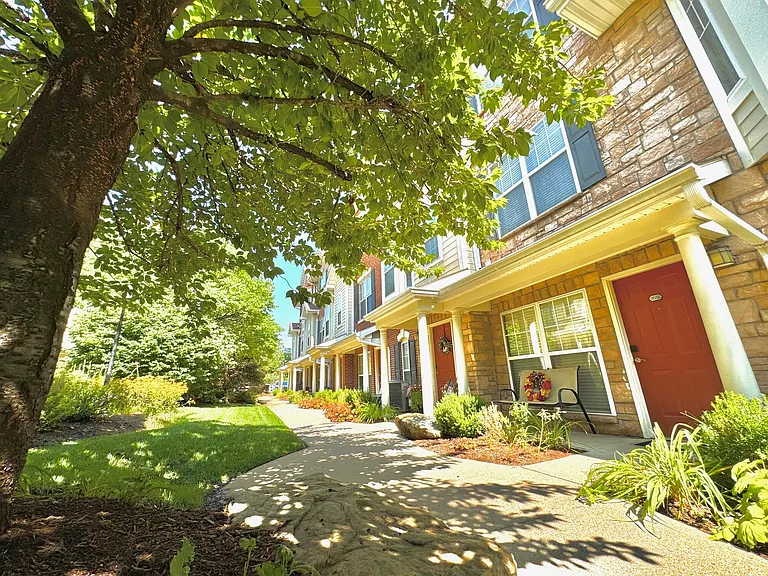 2638 McKnight Crossing Ct #2638 — Photo 26
