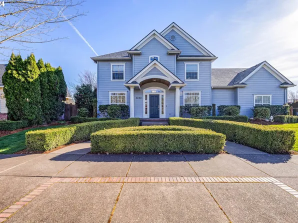 2886 Martinique Ave, Eugene, OR 97408