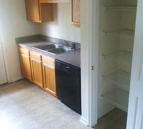 2nd image of 8734 Dandy Ave #1