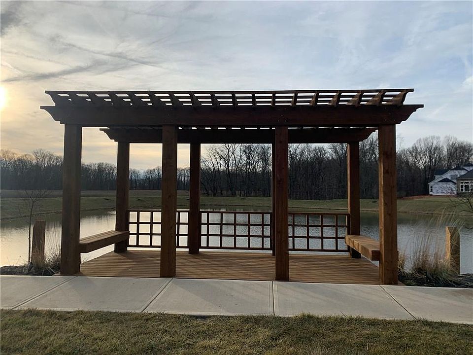 2nd image of 10723 Flat Fork Dr
