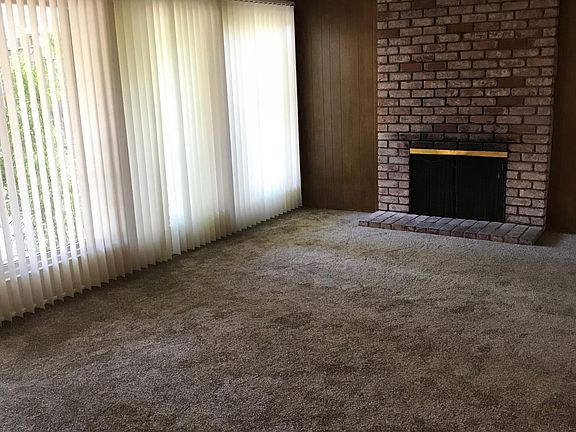 4th image of 917 Mangrove Ave