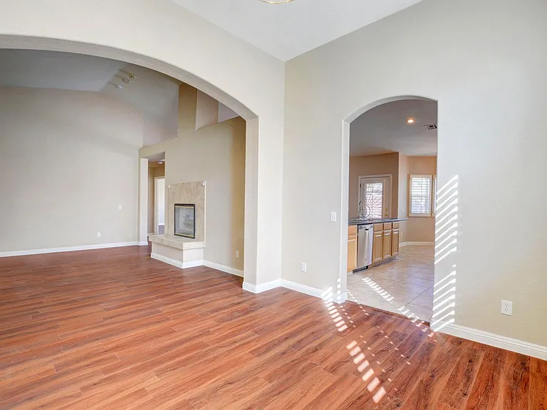 11156 Dell Cliffs Ct — Photo 7