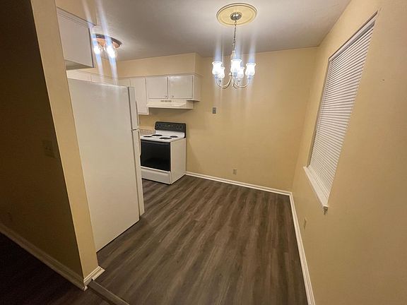 5th image of 2922 Brinkey Way #4