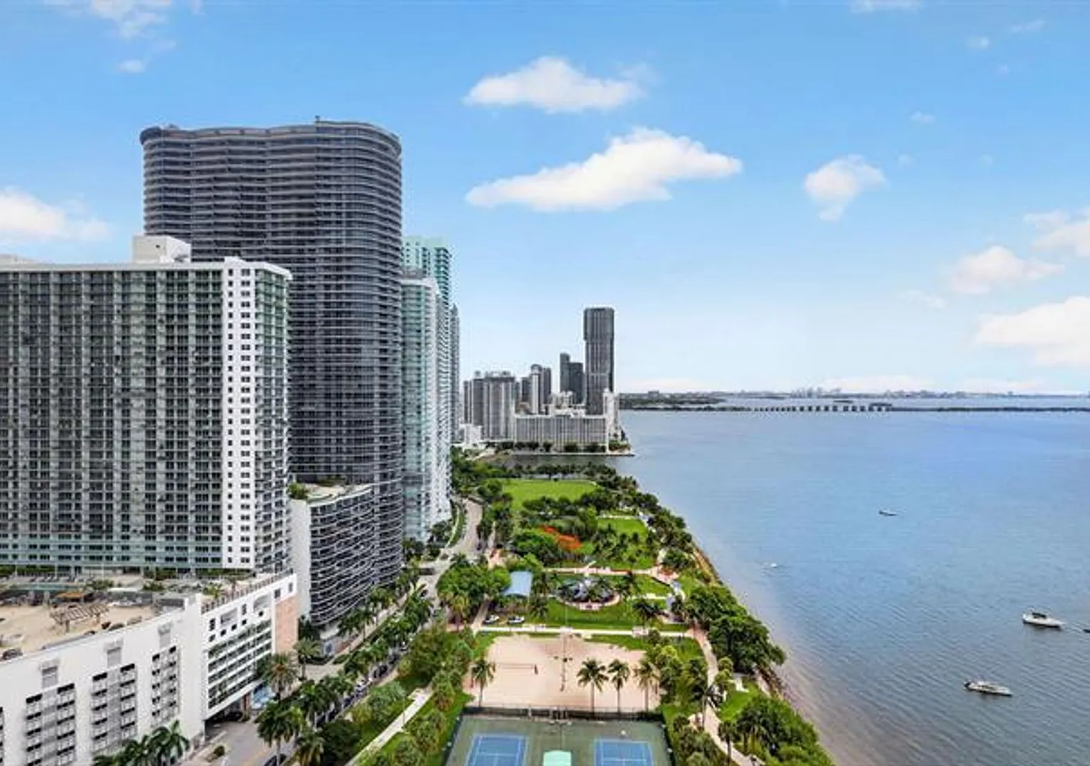 1717 N Bayshore Dr cu-A-2935, Miami, FL 33132 — Photo 3