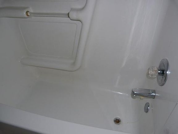 5th image of 117 Vickie Ln