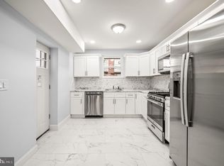 989 Carver St, Philadelphia, PA 19124