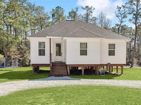 62134 Serenity Cir, Lacombe, LA 70445