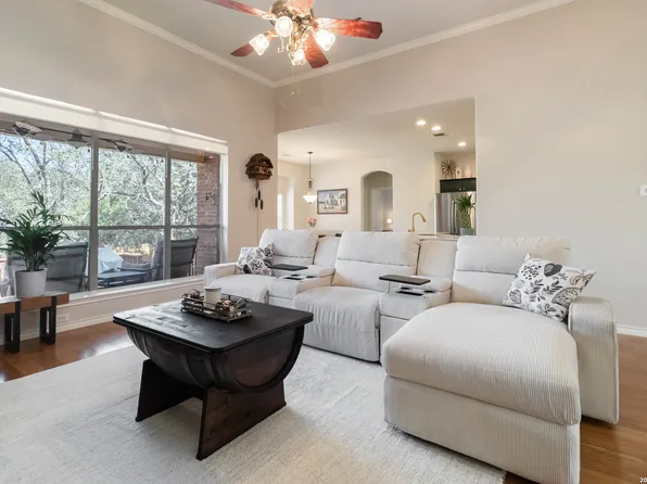 26022 Silver Cloud, San Antonio, TX 78260