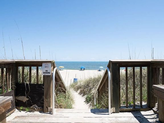 5th image of 222 Carolina Beach Ave N #213