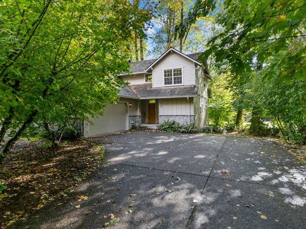 67738 E Fairway Ave, Welches, OR 97067