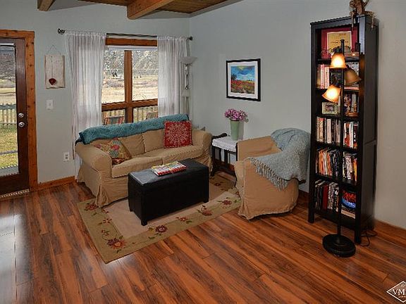 2nd image of 723 Shorthorn Dr
